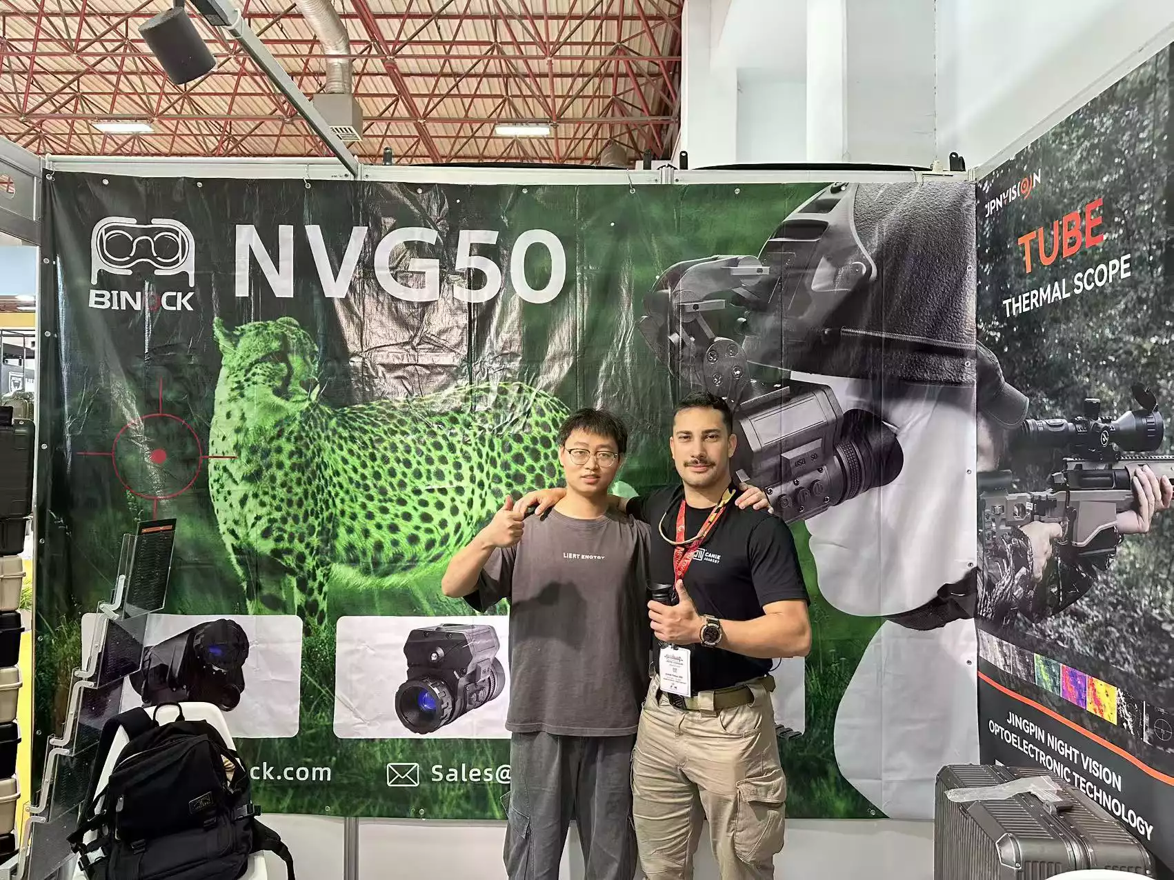 러시아에서의 비녹 전시회